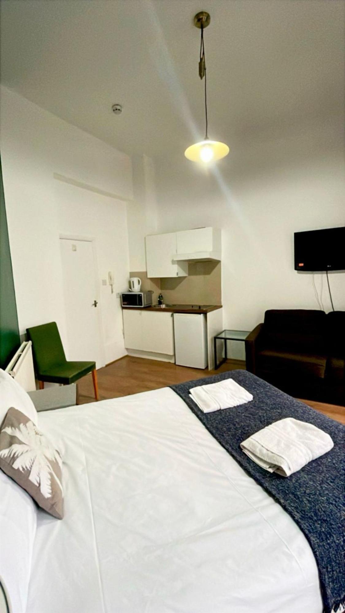 Cromwell Apartments London Exterior photo