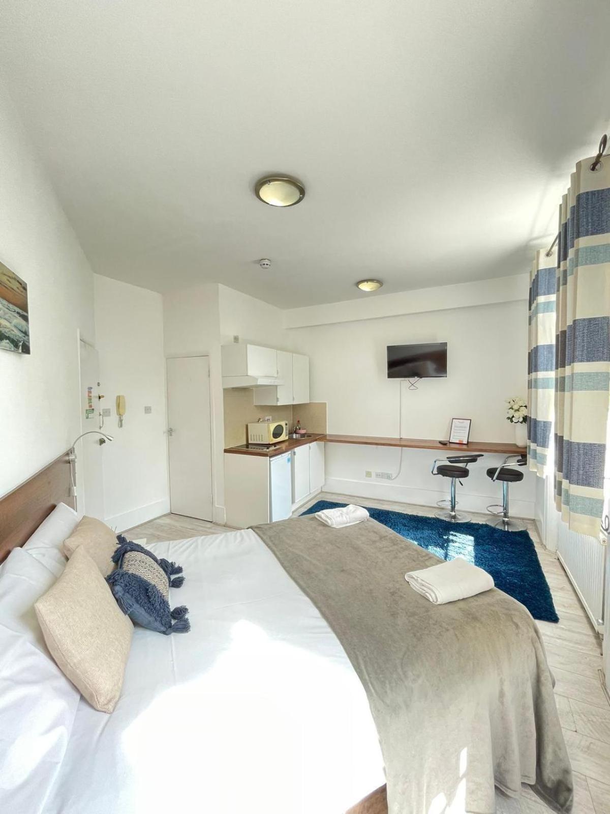 Cromwell Apartments London Exterior photo